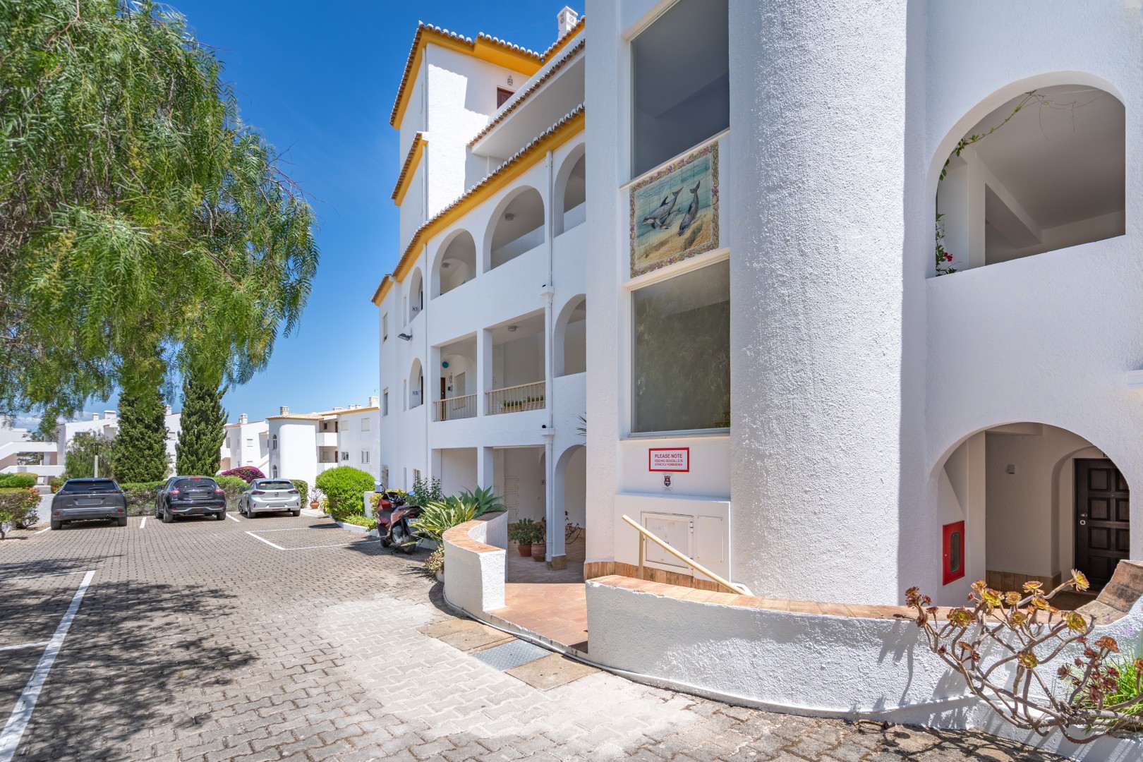Blue Horizon Apartment