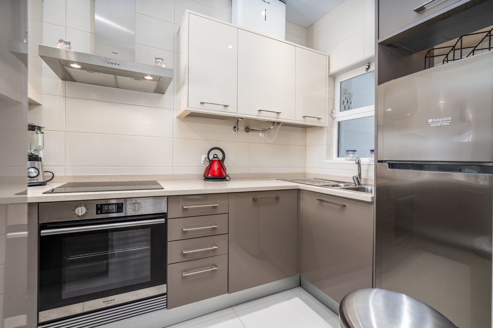 Blue Horizon Apartment